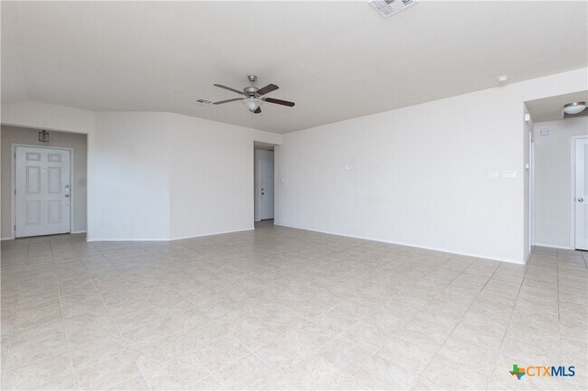 Building Photo - 3903 Endicott Dr