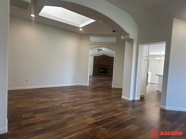 Building Photo - 10407 Loughton Ave
