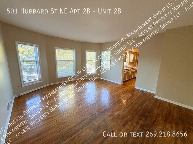 Building Photo - 501 Hubbard St NE
