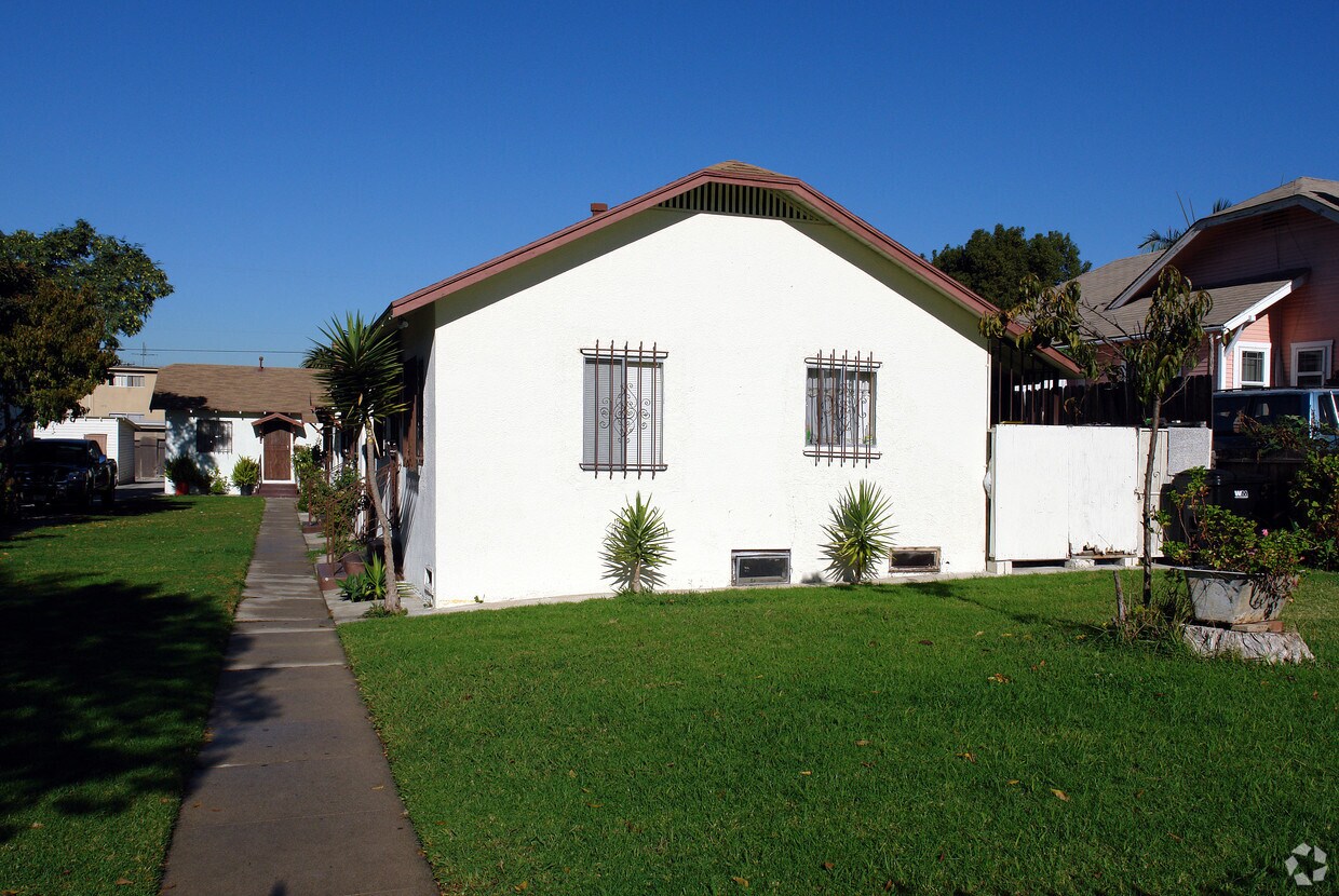 Foto del edificio - 133-139 E Spruce Ave