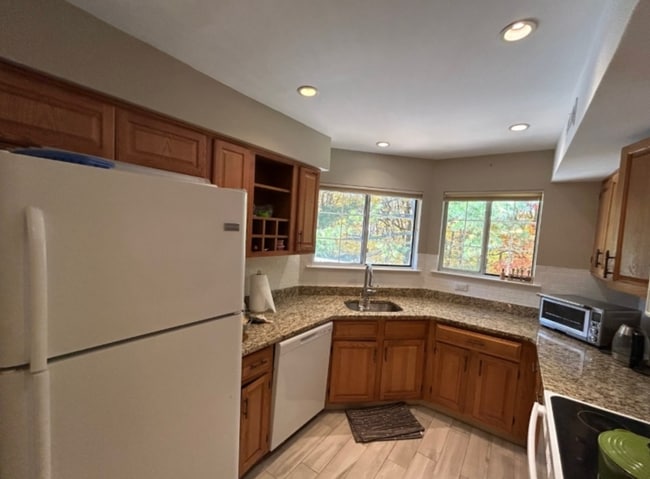 Foto del edificio - 31 Encampment Dr