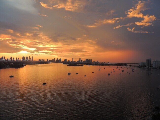 Foto del edificio - 1000 West Ave
