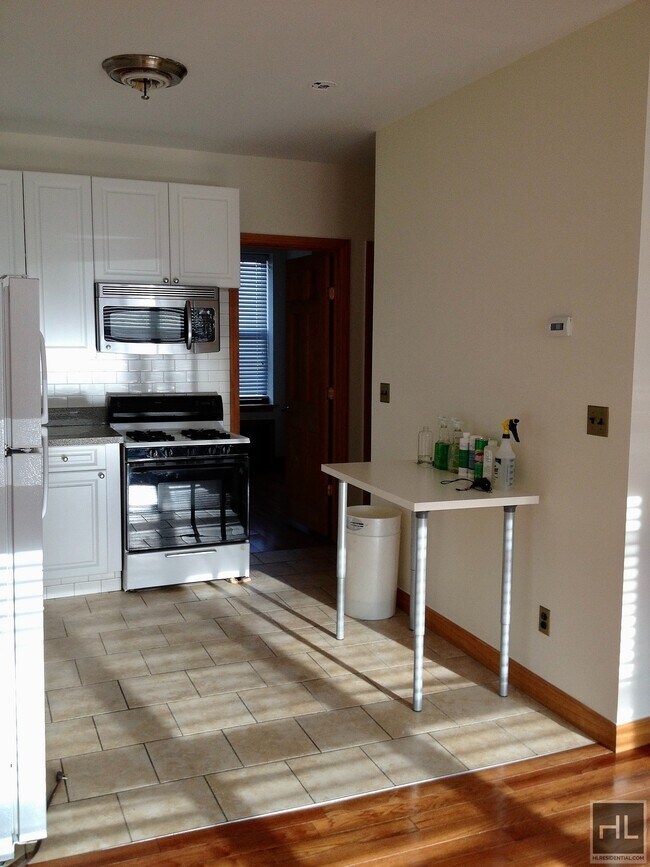 Foto del edificio - 58 STREET