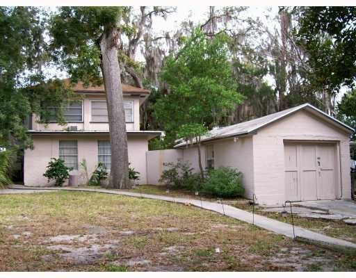 Building Photo - 1201-1207 Osceola Ave N