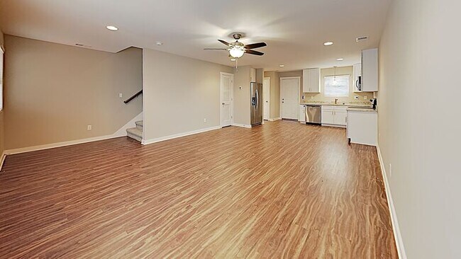 Building Photo - 309 Myatt Dr