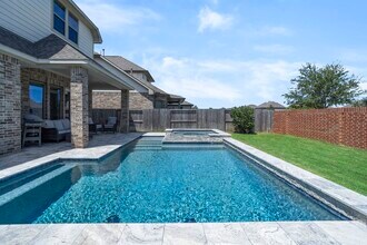 Building Photo - 2106 Ironwood Pass Dr