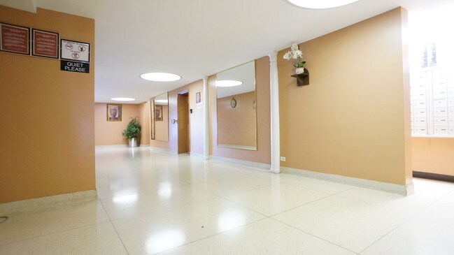 Foto del edificio - 3539 Decatur Ave