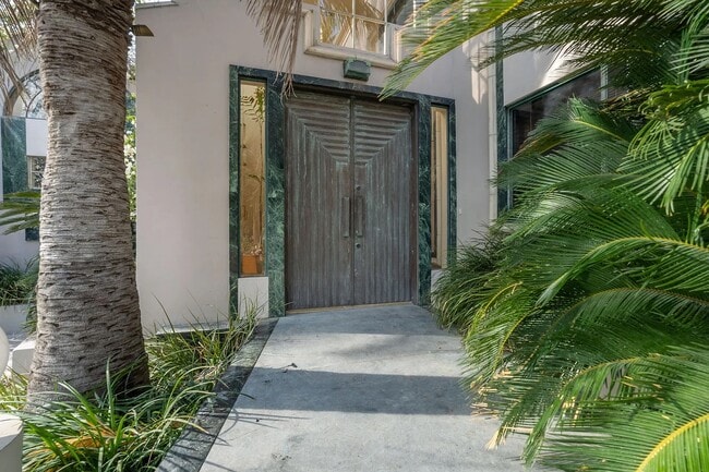 Building Photo - 9213 Warbler Way