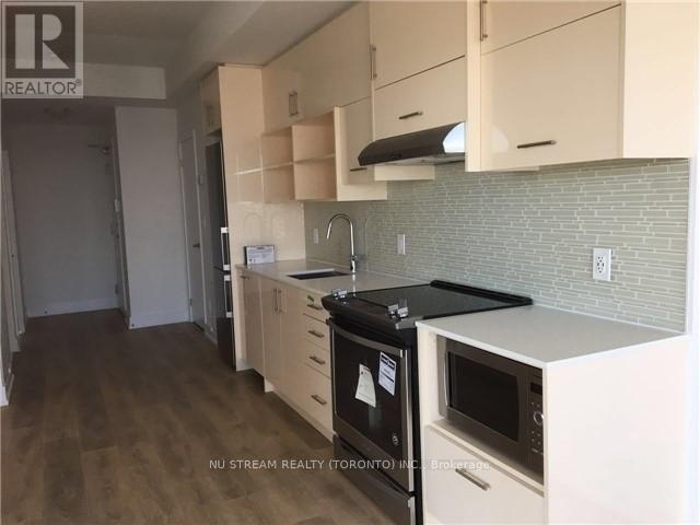 Photo du bâtiment - 150 Fairview Mall Dr