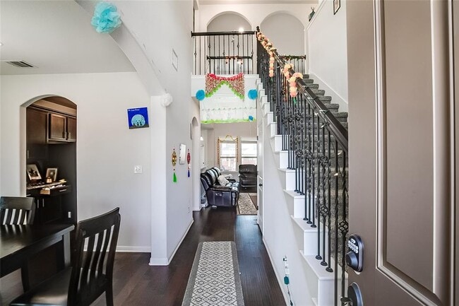 Foto del edificio - 2741 Bocelli Pl