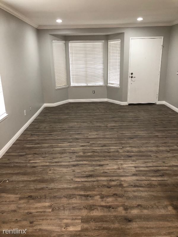 Building Photo - 12671 Briarglen Loop