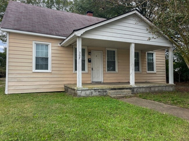 Building Photo - 307 N 6th Ave