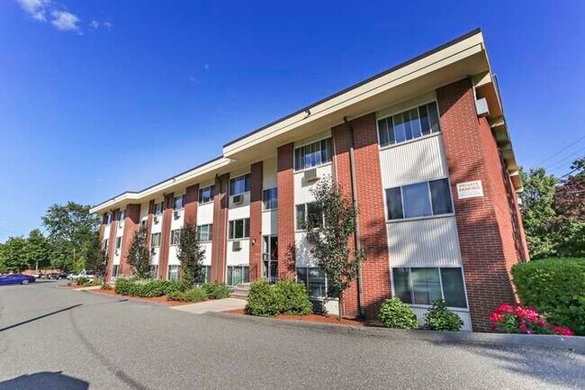 Building Photo - 1 Continental Ct