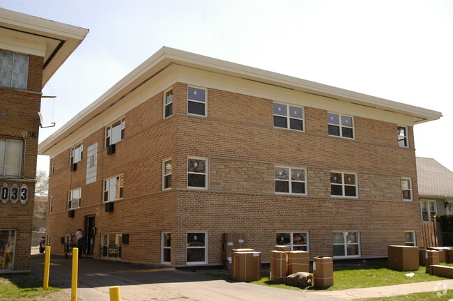 Primary Photo - 2029-2037 N 18th Ave