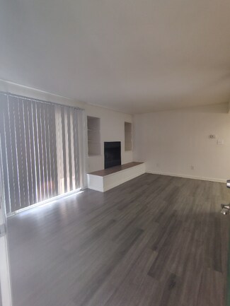 Building Photo - 600 Reusens Rd