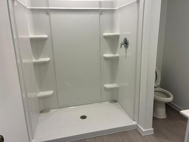 Building Photo - 1005 Raintree Rd