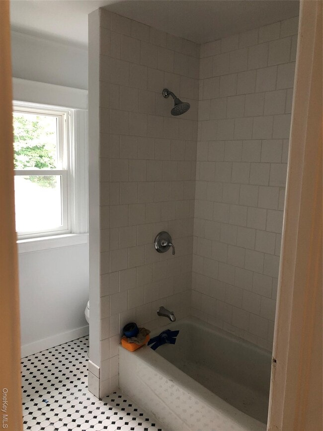 Building Photo - 227 Washington Ave