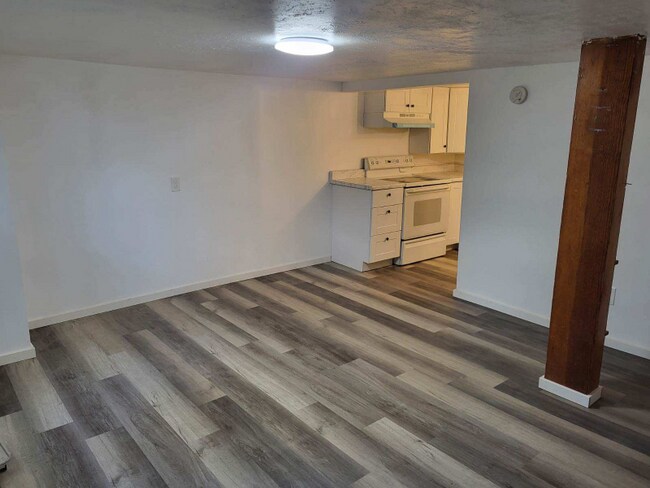 Foto del edificio - 325 1st Ave