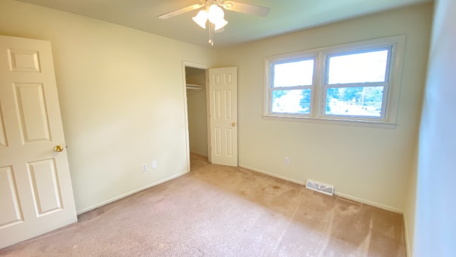 Building Photo - 604 Via Ponderosa