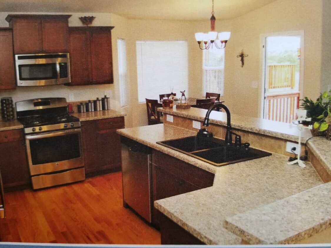Primary Photo - 3608 Woodhaven Dr