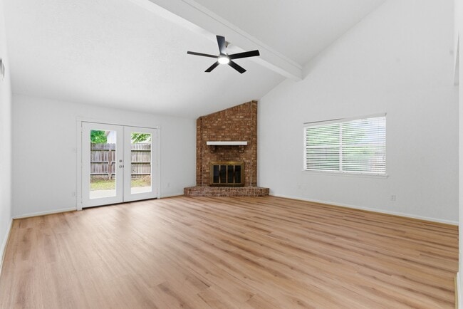 Building Photo - 11631 Inga Ln