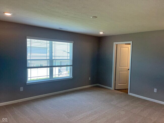 Building Photo - 6392 Yuma Ct
