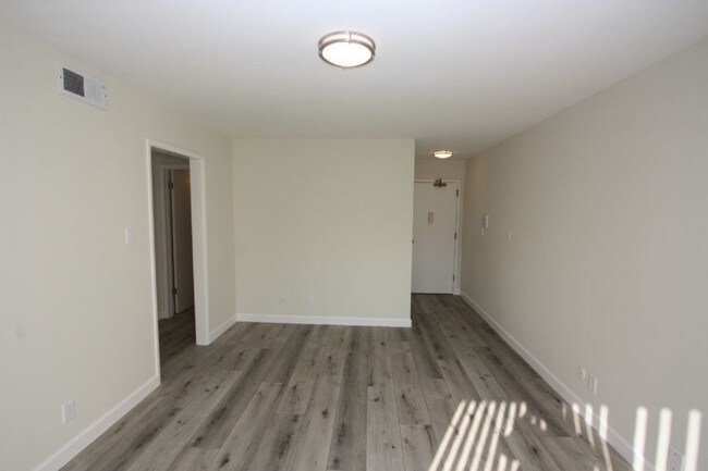 Foto del edificio - 1390 Jackson St