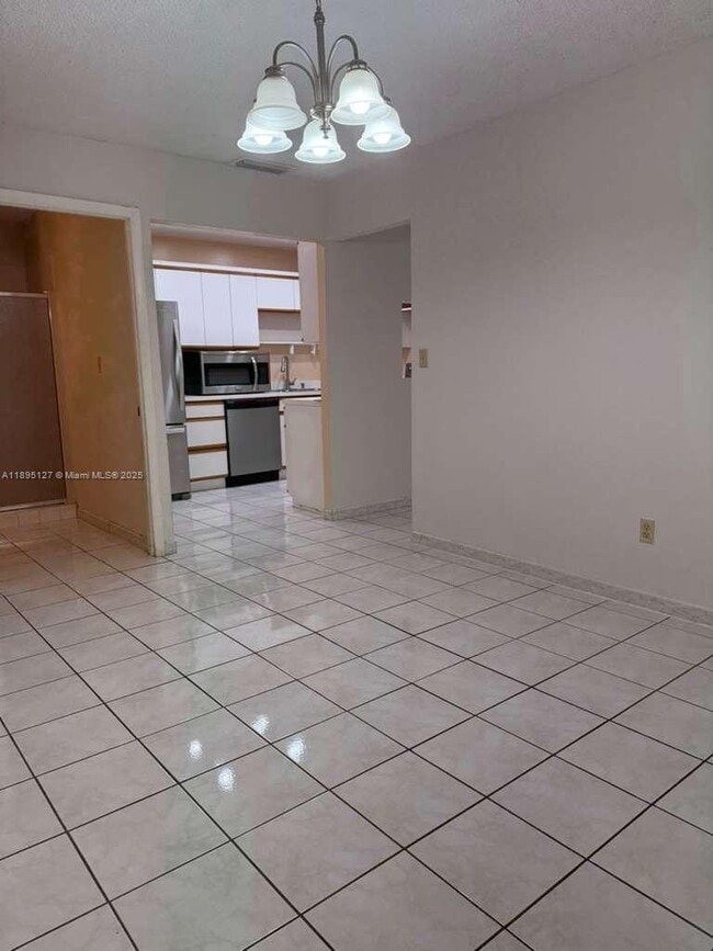 Foto del edificio - 13701 SW 84th St