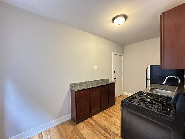 Foto del edificio - 2847 N Orchard St