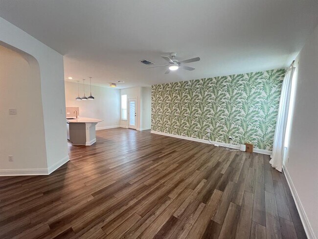 Foto del edificio - 512 Barbary Coast Ln