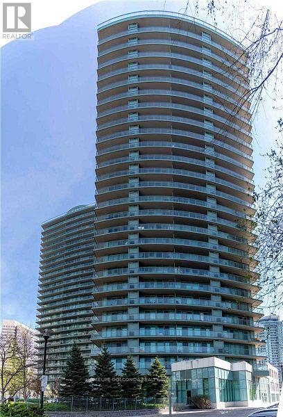 Building Photo - 5500 Yonge St