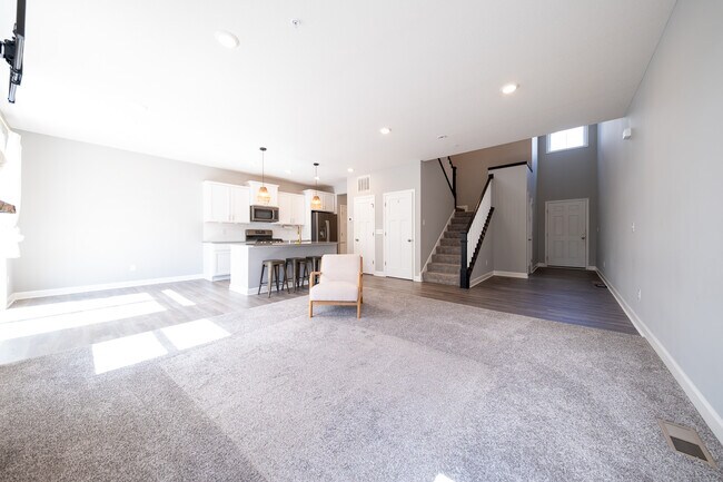 Foto del edificio - 1771 Emerson Ct