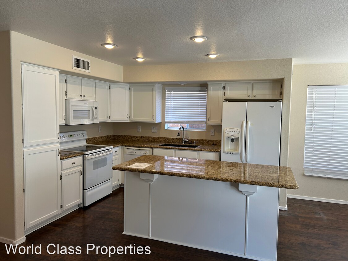 Foto del edificio - 4 br, 2.5 bath House - 3237 E Brookwood Ct