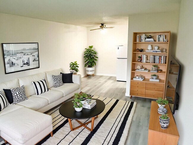Photo du bâtiment - West Meadow Apartments