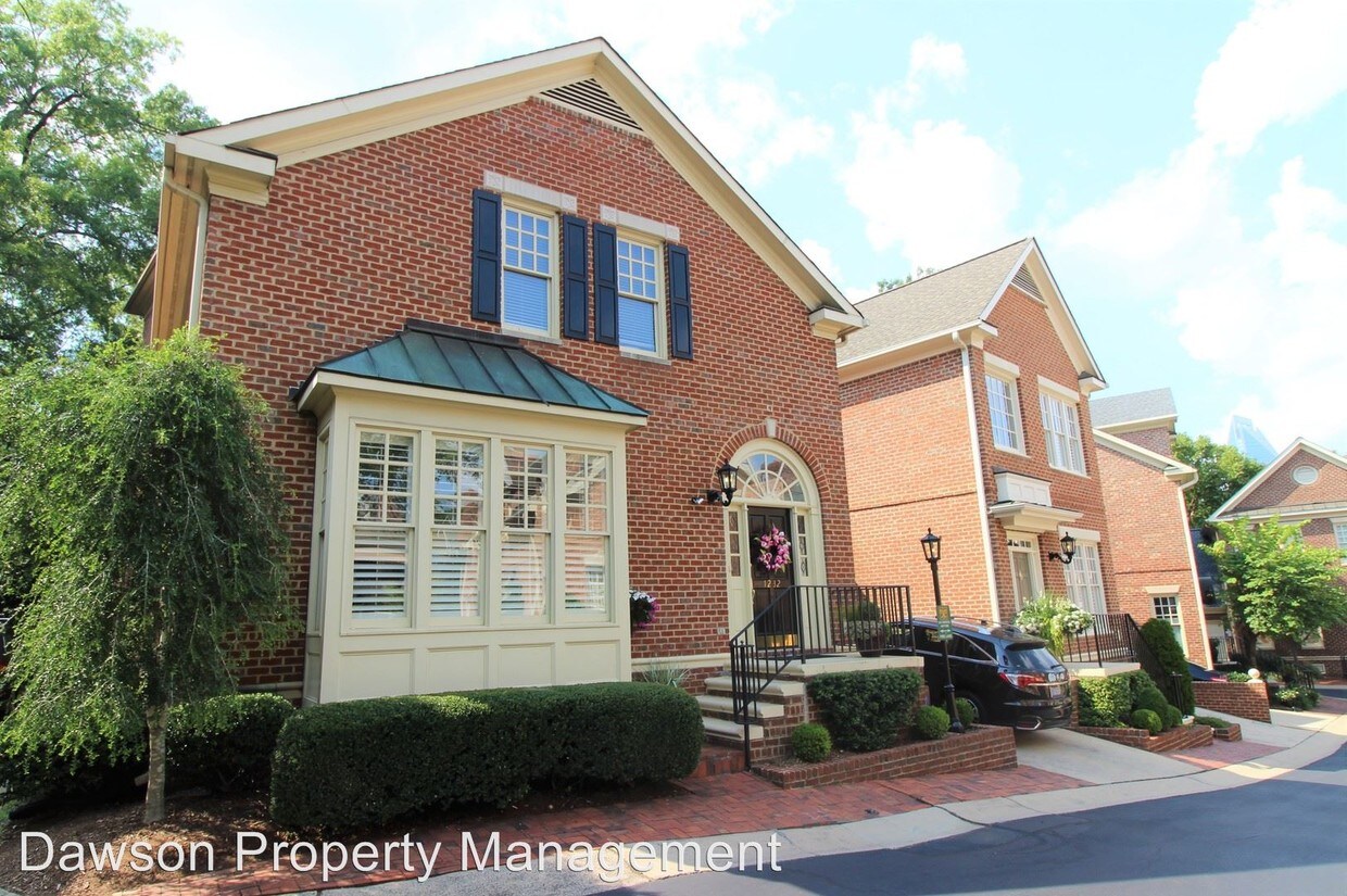 Foto principal - 1232 Dilworth Crescent Row
