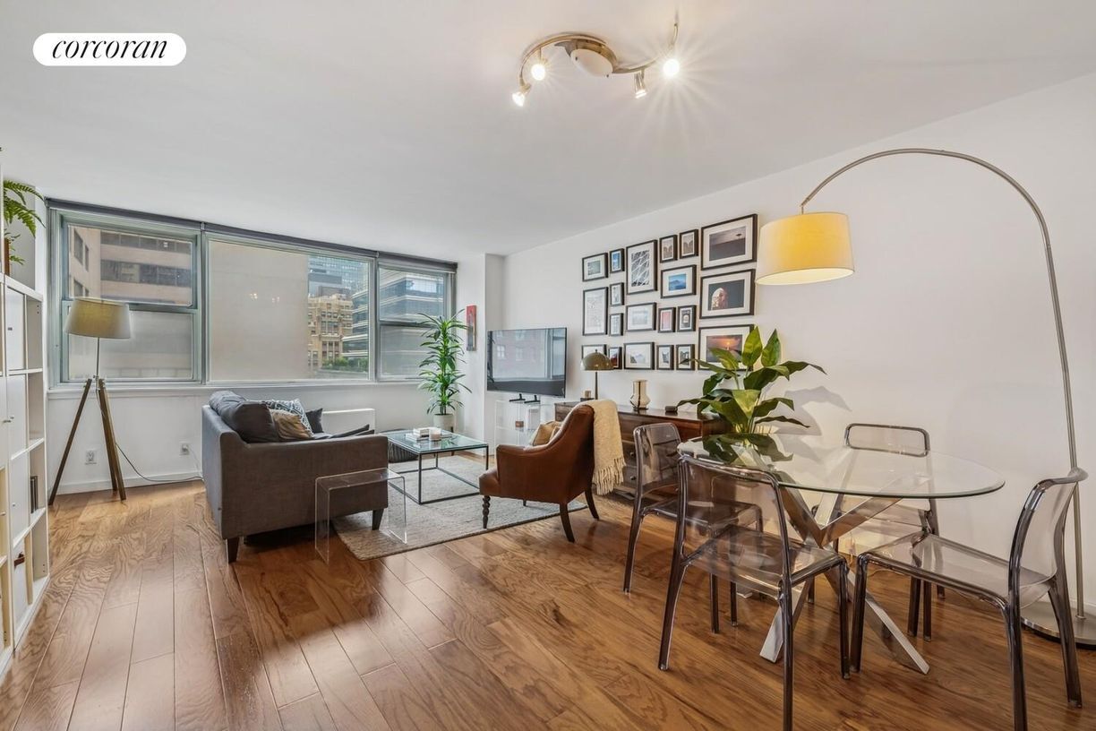 Foto principal - 200 E 58th St