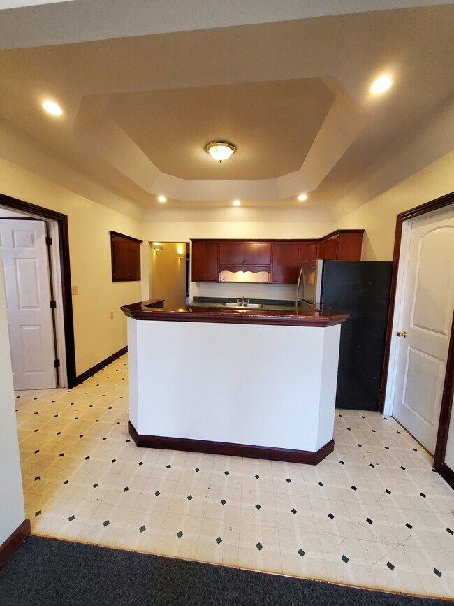 Kitchen with appliances - 407 Milton Ave
