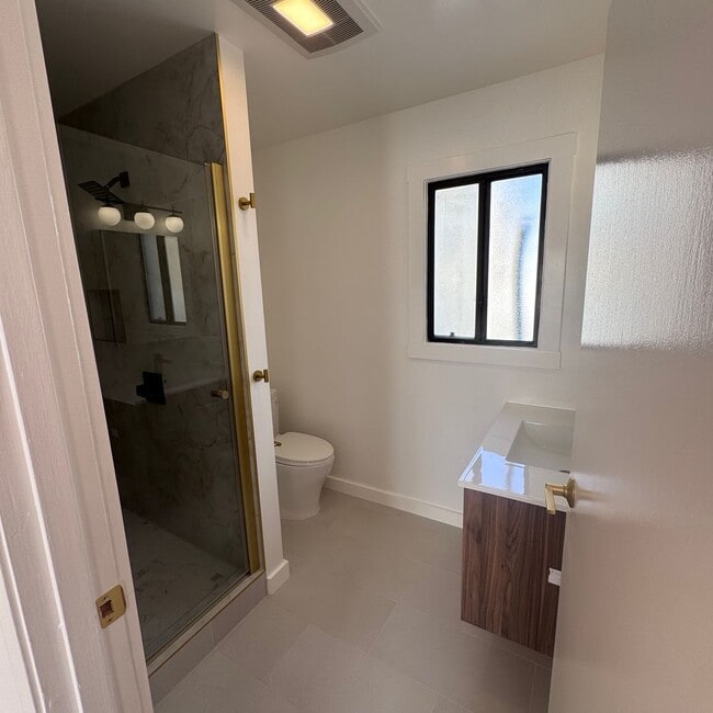 Building Photo - 3244 Balboa St