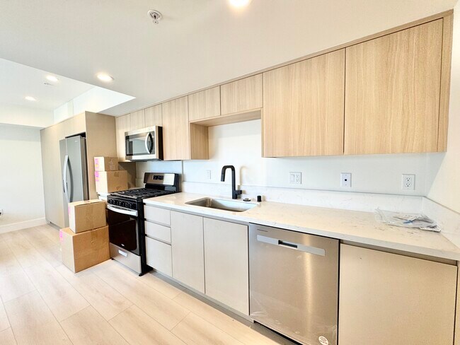 Foto del edificio - 226 N Berendo St