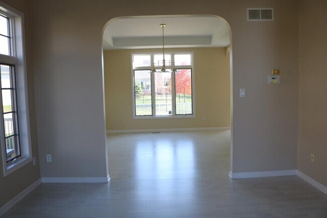 Foto del edificio - 9939 Sequoia Ln