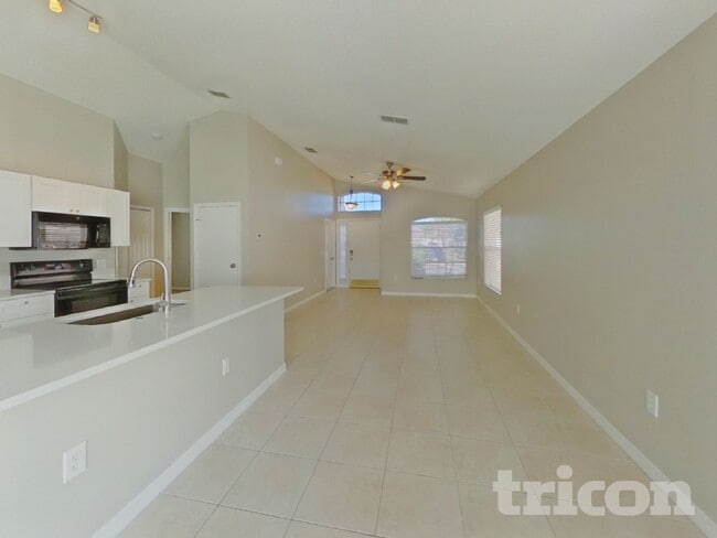 Foto del edificio - 2412 Cedarfield Ln