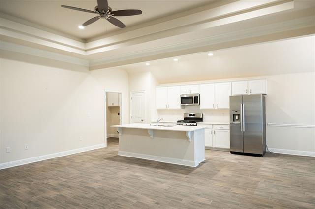 Foto del edificio - 4221 Toledo Bend Dr