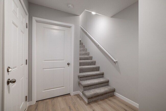 Building Photo - Double J Ranch, LLC