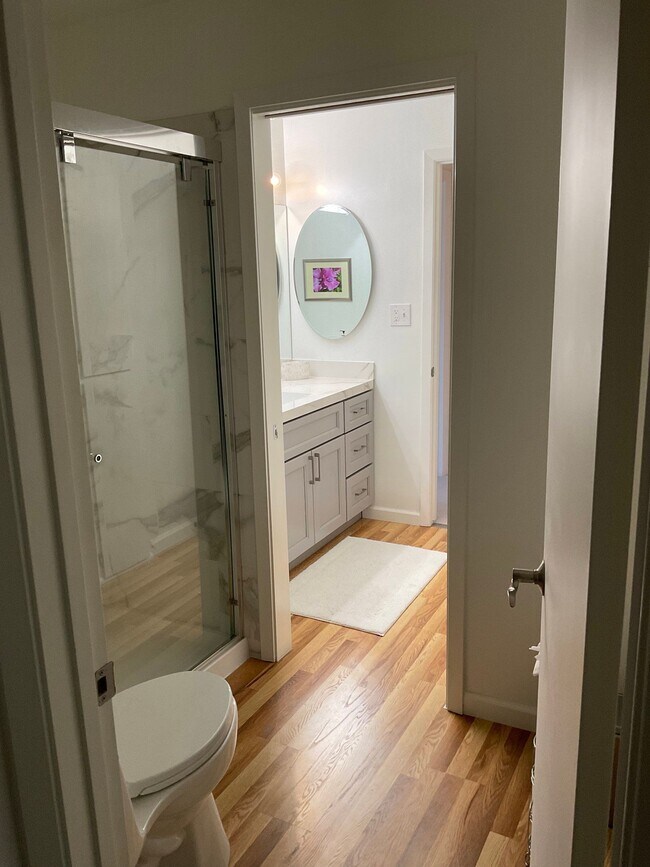 Foto del edificio - 1061 Cedar Ct