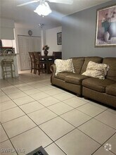Building Photo - 5331 Summerlin Rd