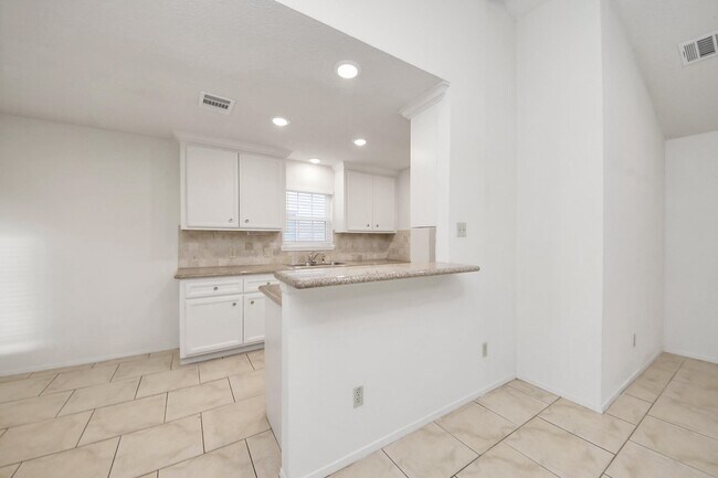 Foto del edificio - 6019 Spellman Rd