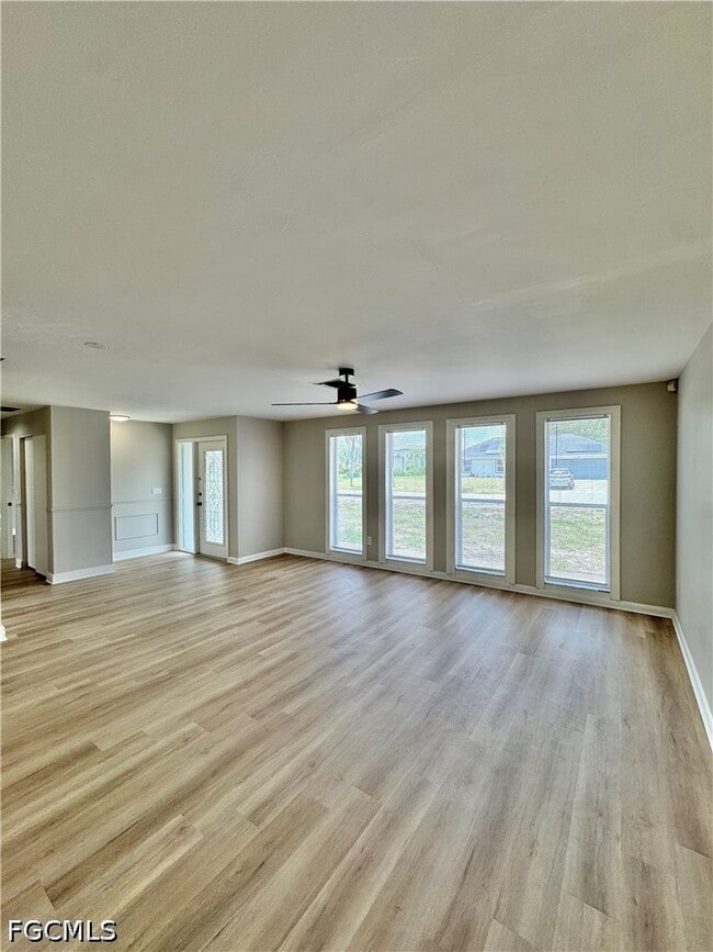 Building Photo - 7346 Captiva Blvd