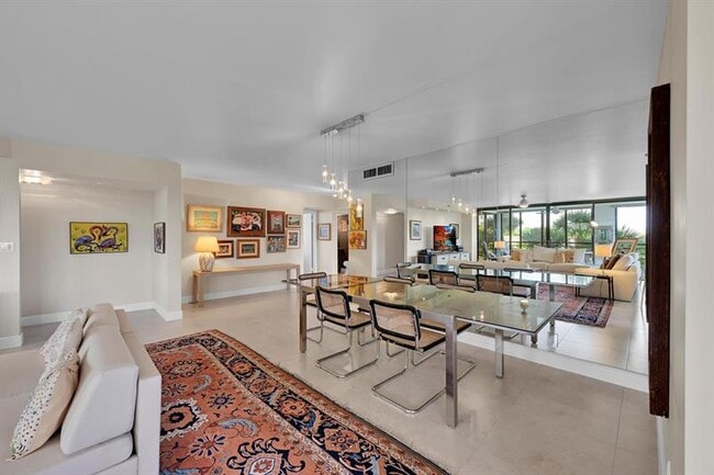 Building Photo - 7578 Regency Lake Dr