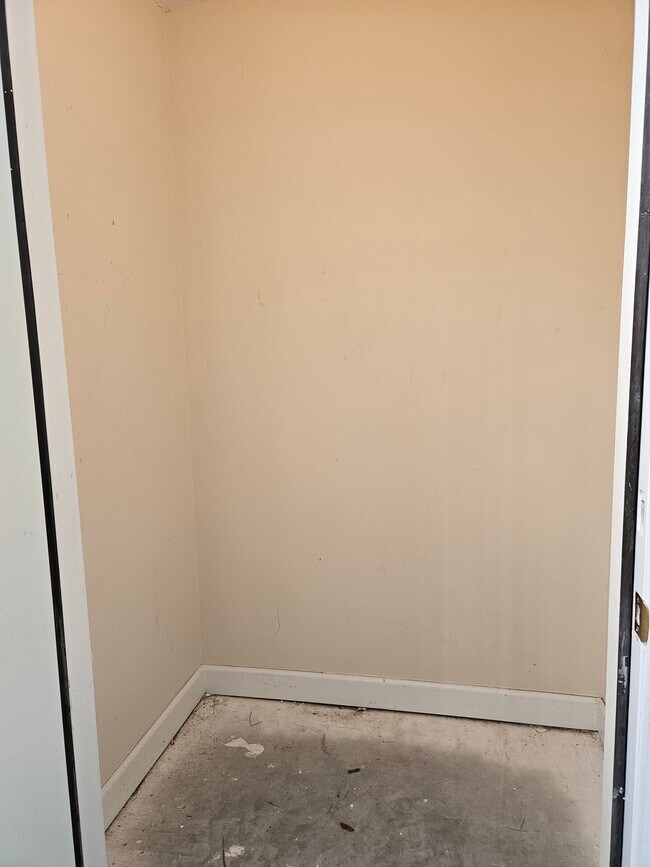 Inside storage - 124 Westhaven Dr