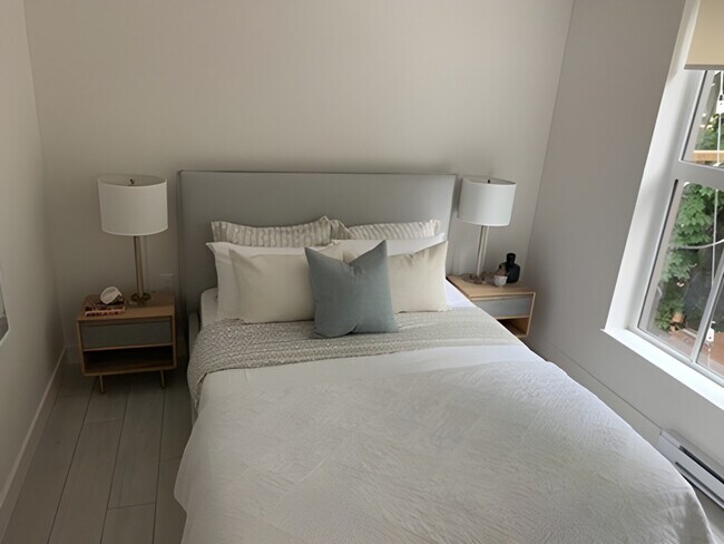 Photo du bâtiment - 1716 Napier St